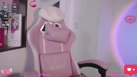 Mary online show from January 13, 7:54 pm