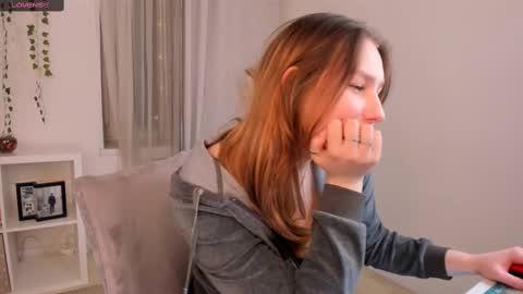 Mary online show from February 28, 7:35 pm