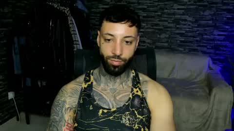 masculineguy69 online show from May 4, 9:43 pm