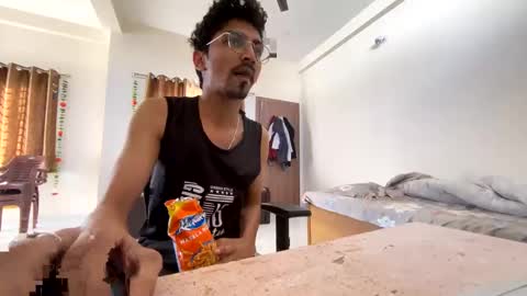 Mask Boy online show from February 15, 4:14 am