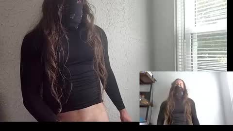 Snapshot of maskedcontrastx chatting on September 16, 3:26 pm BlackMystique online show from September 16, 3:26 pm