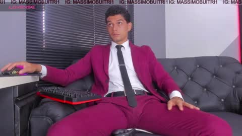 I am Massimo online show from May 11, 2:02 pm