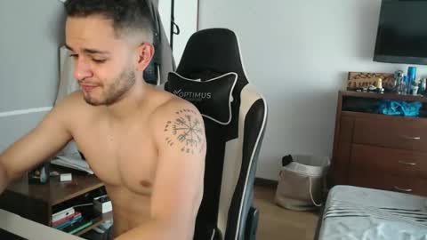 massimo online show from November 2, 3:23 pm