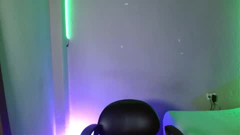 massimo_vidal online show from November 30, 2:40 am