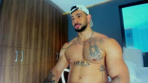 massimo online show from April 18, 9:26 pm