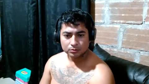 master_aron online show from November 18, 6:44 pm