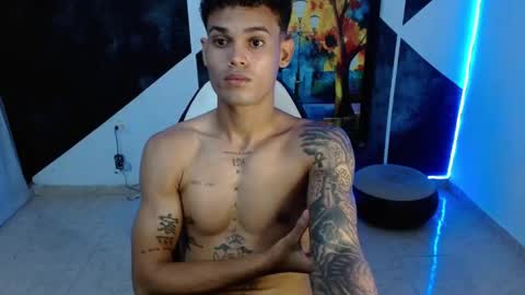 master_black777 online show from February 23, 11:51 pm