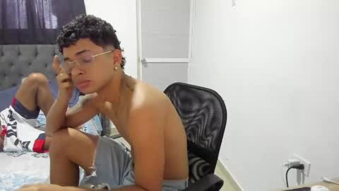 master_boy28 online show from October 28, 5:03 pm