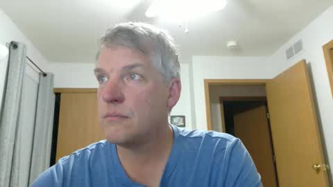 Snapshot of master_thorn chatting on September 29, 2:32 am Master Thorn online show from September 29, 2:32 am