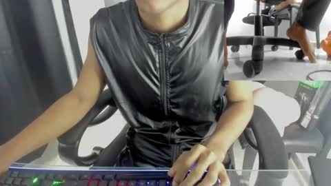 mastercash777 online show from November 27, 9:33 pm