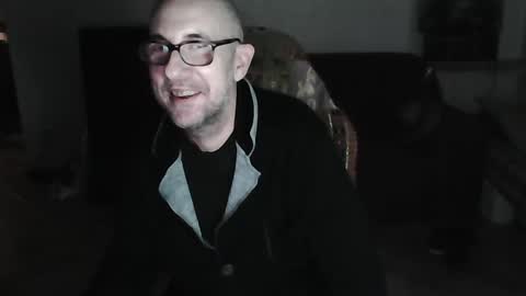 mat11efou online show from March 9, 7:34 am