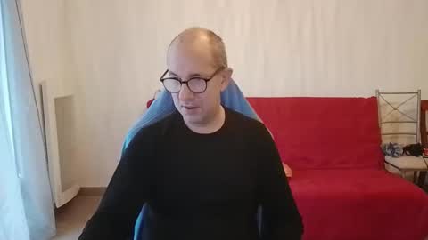 mat11efou online show from October 29, 6:37 am