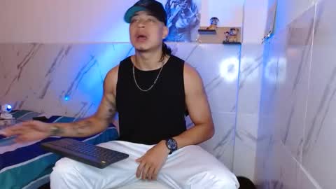 Matt online show from November 17, 2:25 am