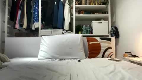 matej_cauci online show from March 23, 10:15 pm