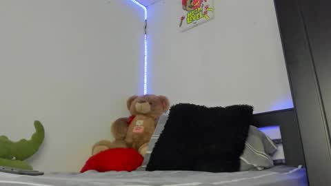 mateo_escobar online show from November 20, 11:02 pm