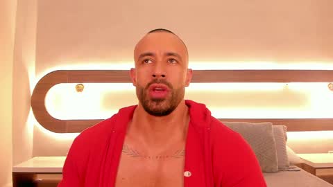 Mateo online show from April 4, 7:21 pm