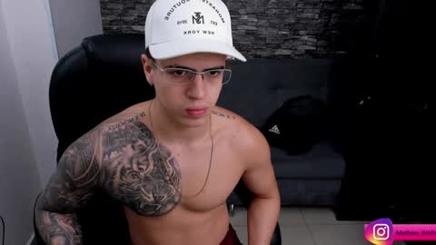 Snapshot of mathew_wolf4 chatting on February 5, 4:14 pm Mathew Independent model online show from February 5, 4:14 pm
