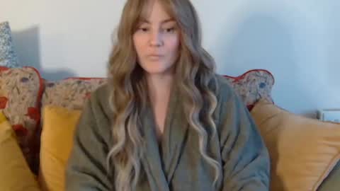 mathilde_solveig online show from December 20, 12:38 pm