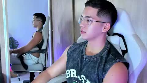 matias_strong1 online show from August 8, 11:42 am