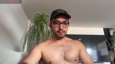 The Matt Leon online show from November 4, 9:49 pm