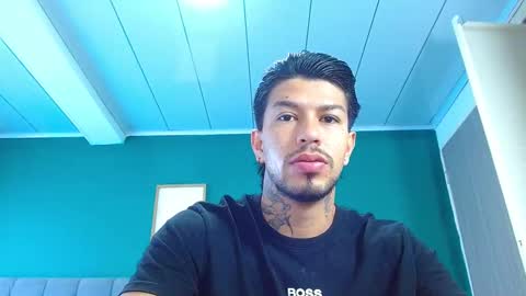 matteo_leto online show from October 17, 1:04 pm