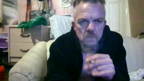 mattstanley424955 online show from March 12, 2:26 am