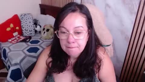 Sonia online show from February 15, 3:44 pm