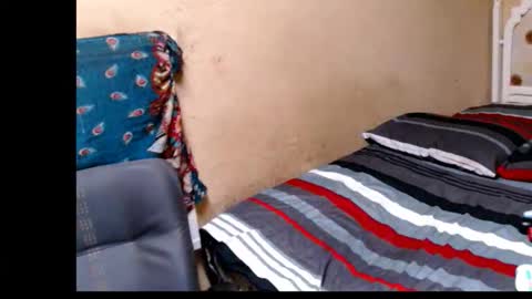 maturenesh online show from February 6, 7:12 am