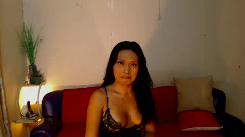 maturity_mommy_intown online show from May 17, 9:13 pm
