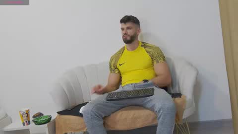 mauro_real_man online show from November 29, 8:16 pm