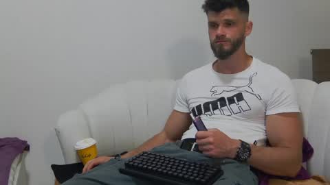 mauro_real_man online show from May 18, 7:42 pm