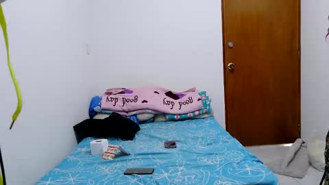 mauroluxandra online show from December 14, 10:16 pm