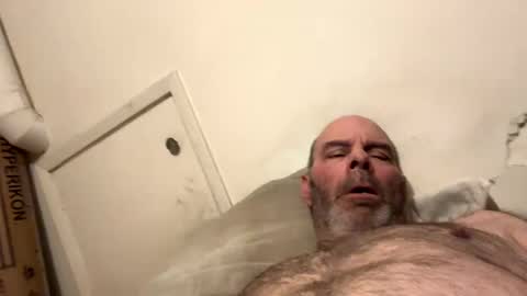 Snapshot of maverick7000 chatting on February 25, 1:52 am maverick7000 online show from February 25, 1:52 am