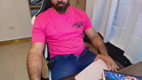 max_love25 online show from March 9, 4:06 am