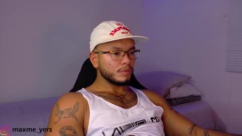 max_meyer online show from November 8, 5:32 am