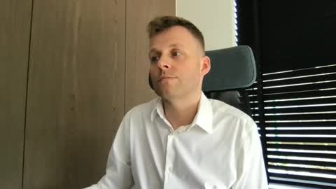 Max take off clothes online show from March 12, 12:53 pm