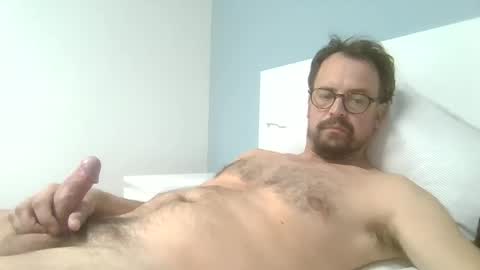 maxhorn591 online show from March 18, 8:47 pm