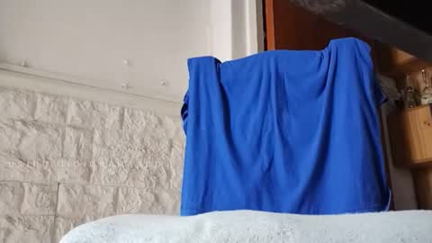 Snapshot of maxhot_25866 chatting on January 19, 1:12 pm Maxlatino online show from January 19, 1:12 pm