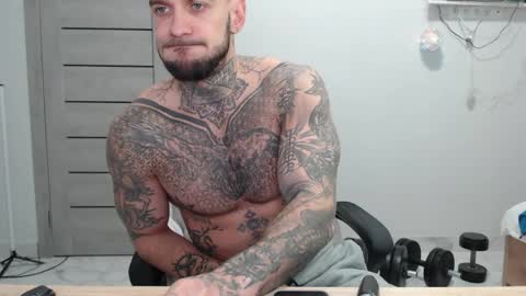 Maximus Fox online show from April 20, 7:22 am