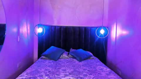 maxim online show from November 24, 3:27 am