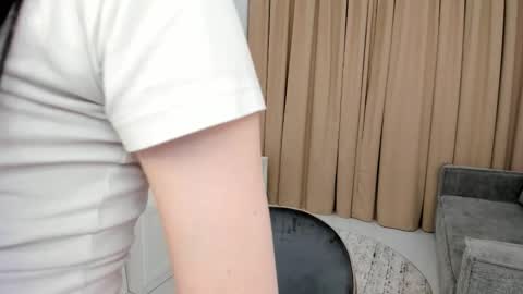 maximacluver online show from March 23, 6:35 pm