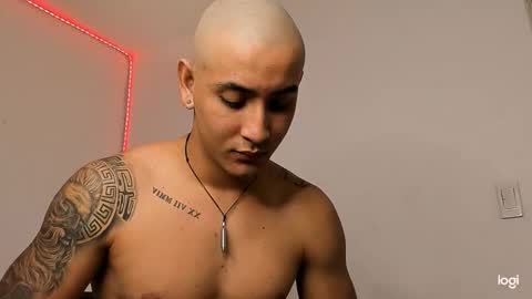 Maximo online show from January 17, 11:24 pm