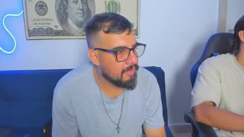 maximo_garcia75 online show from December 2, 6:06 pm