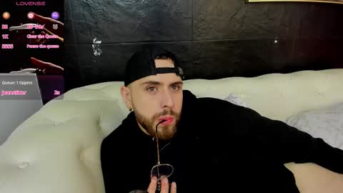 Maximo Wolf online show from November 13, 11:07 pm