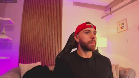 Maximo Wolf online show from February 2, 7:43 pm