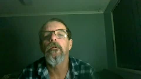 Max online show from July 4, 11:08 pm
