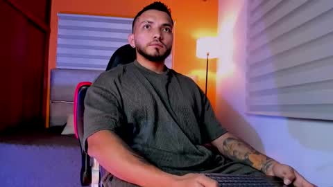 Maximus Clark online show from February 23, 11:18 pm