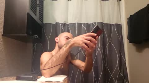 Maximus Demitrious online show from November 11, 1:52 am