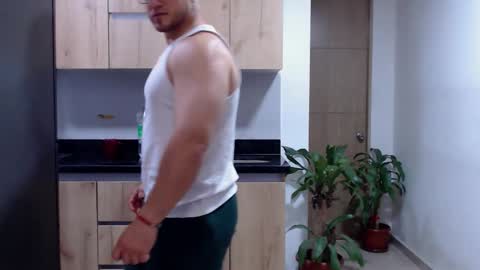 maximus online show from February 6, 11:18 pm