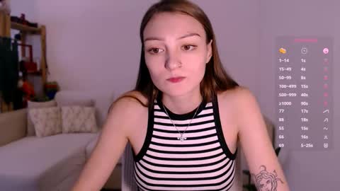 Maxine online show from October 9, 1:49 pm